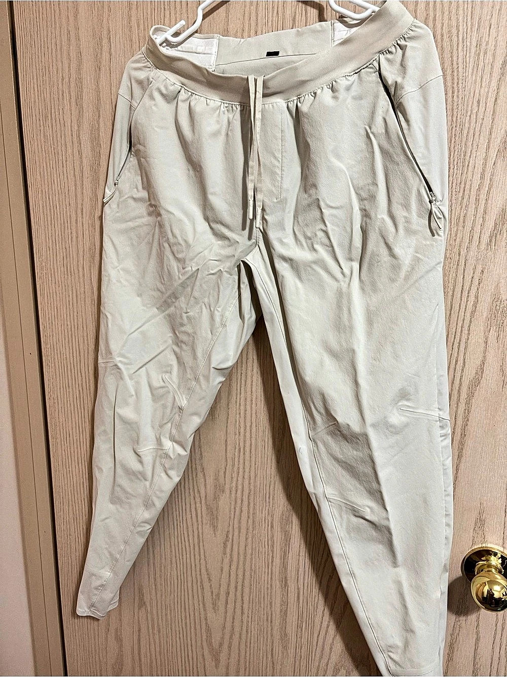 Lululemon Surge Hybrid Joggers - Cream